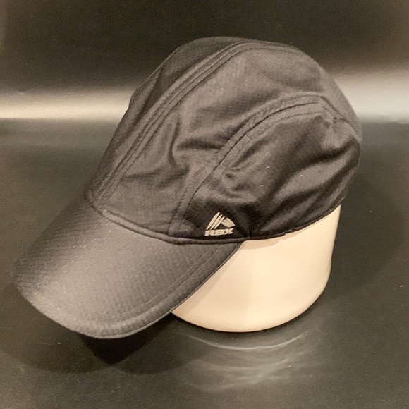 Men’s RBX Active Black Hat - Picture 2 of 7